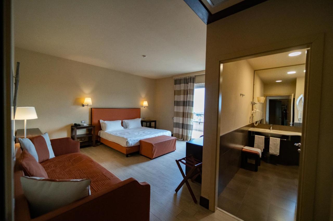 Villa Maria Hotel & Spa Francavilla Al Mare Zewnętrze zdjęcie